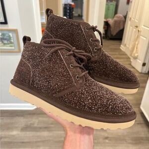UGG Neumel Shaggy Suede “Chocolate Brown” Men’s Size 8 Chukka Boots | 1158219